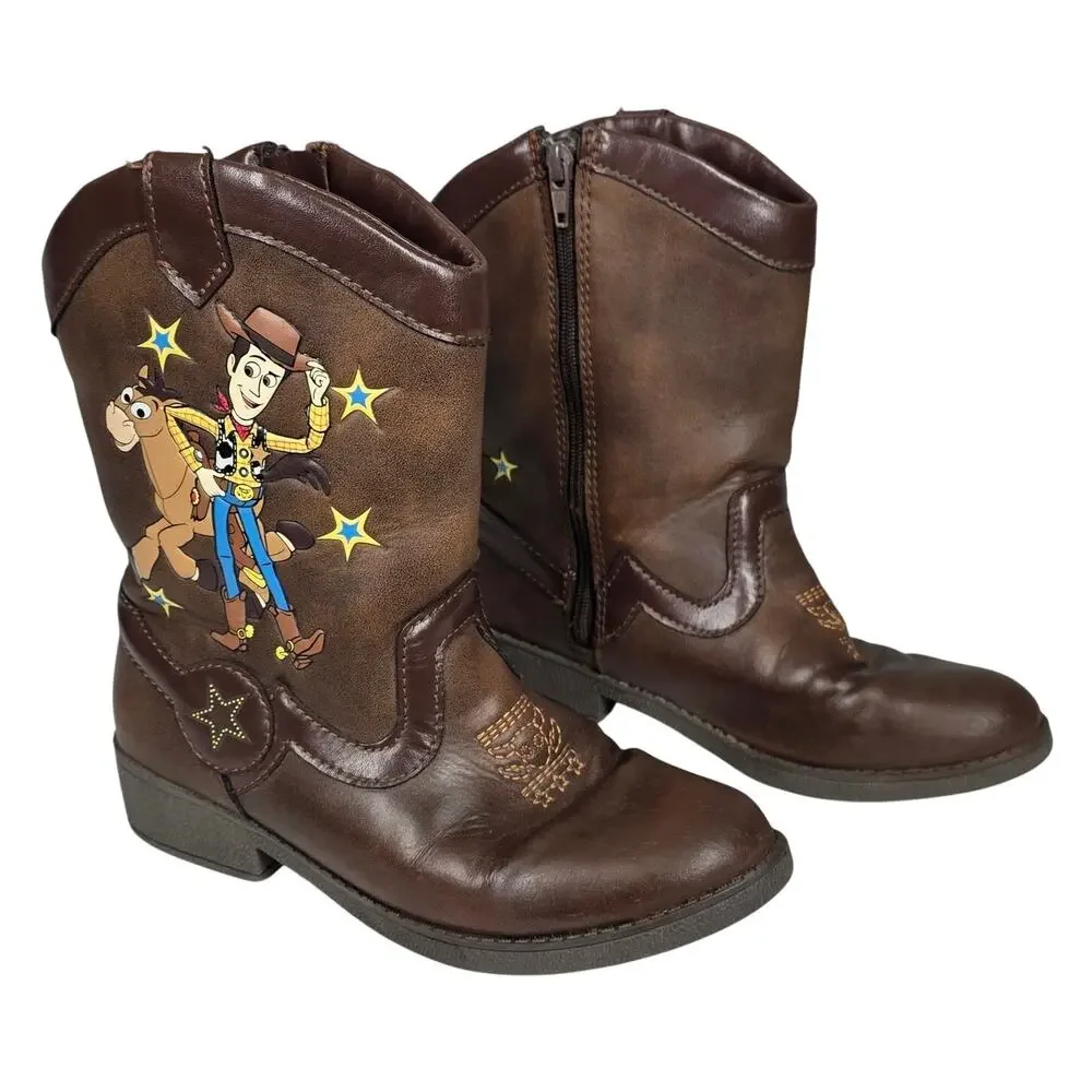 DISNEY PIXAR 2018 TOY STORY WOODY & BULLSEYE KIDS’ BROWN COWBOY BOOTS – SIZE 12